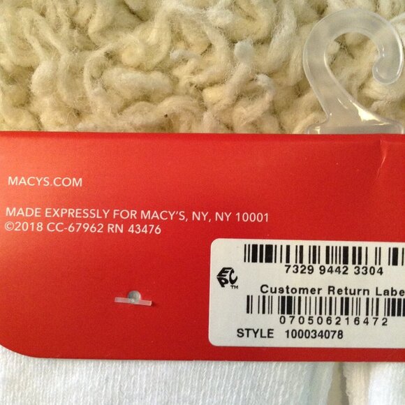 NWT Fluffy Christmas & Slipper Gripper Socks, (LOT) Fits Most, Warm, Cozy, Cute - Picture 7 of 8